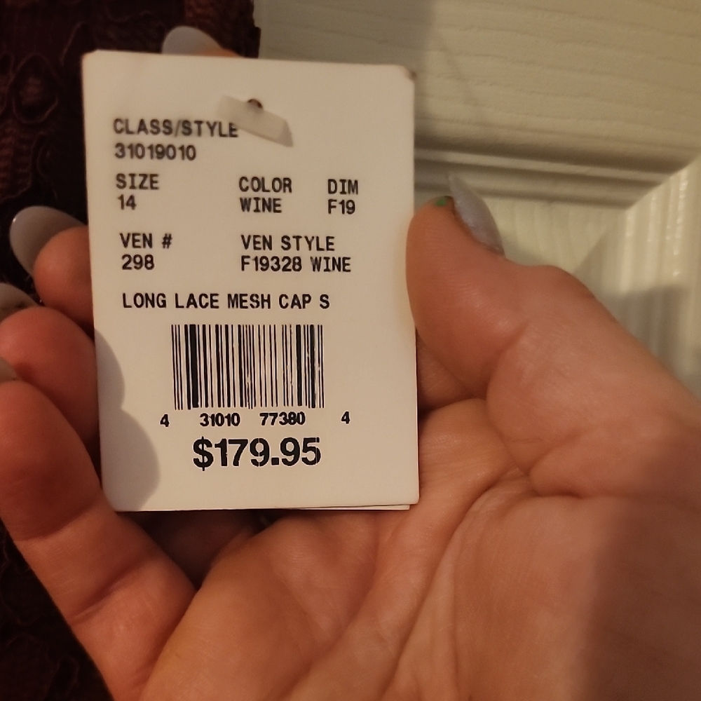 NWT Long Laxe MESH SIZE 14